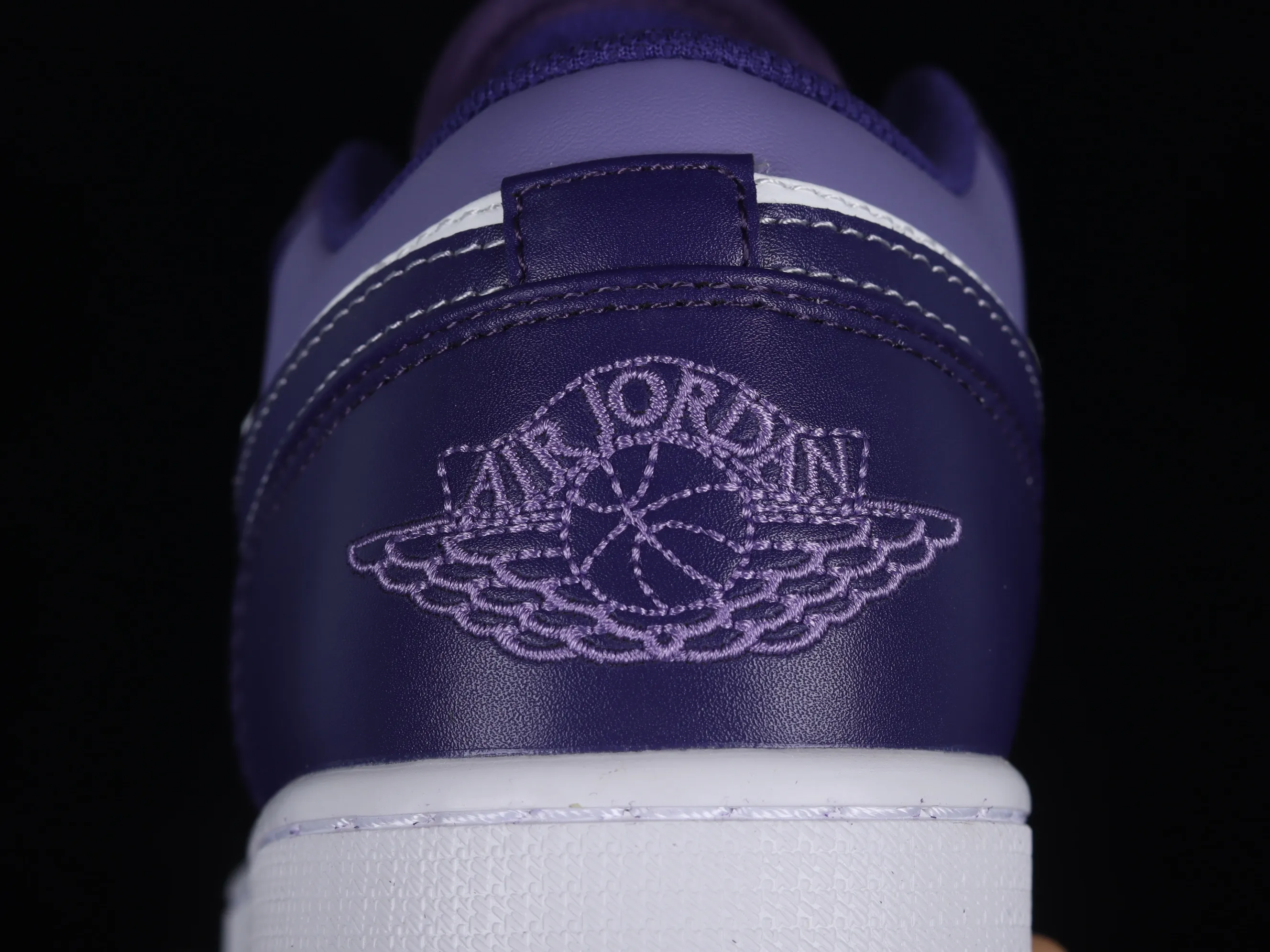 All categories Air Jordan Jordan series basketball shoes Air Jordan 1 Low Z version Air Jordan 1 Low AJ1 Joe 1 white and purple low-top cultural casual sneakers 553558-515